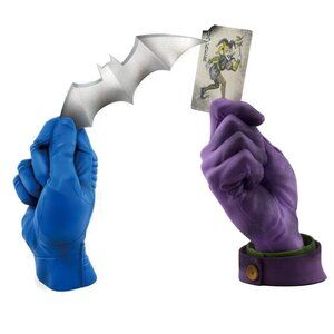 NEW DC Batman Batarang & Joker Calling 7'' Hand Statues